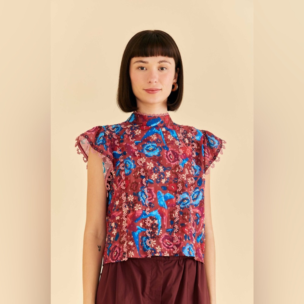 NWT Farm Rio Blush Floral Birds Sleeveless Blouse, Size Large, Red Blue Romantic
